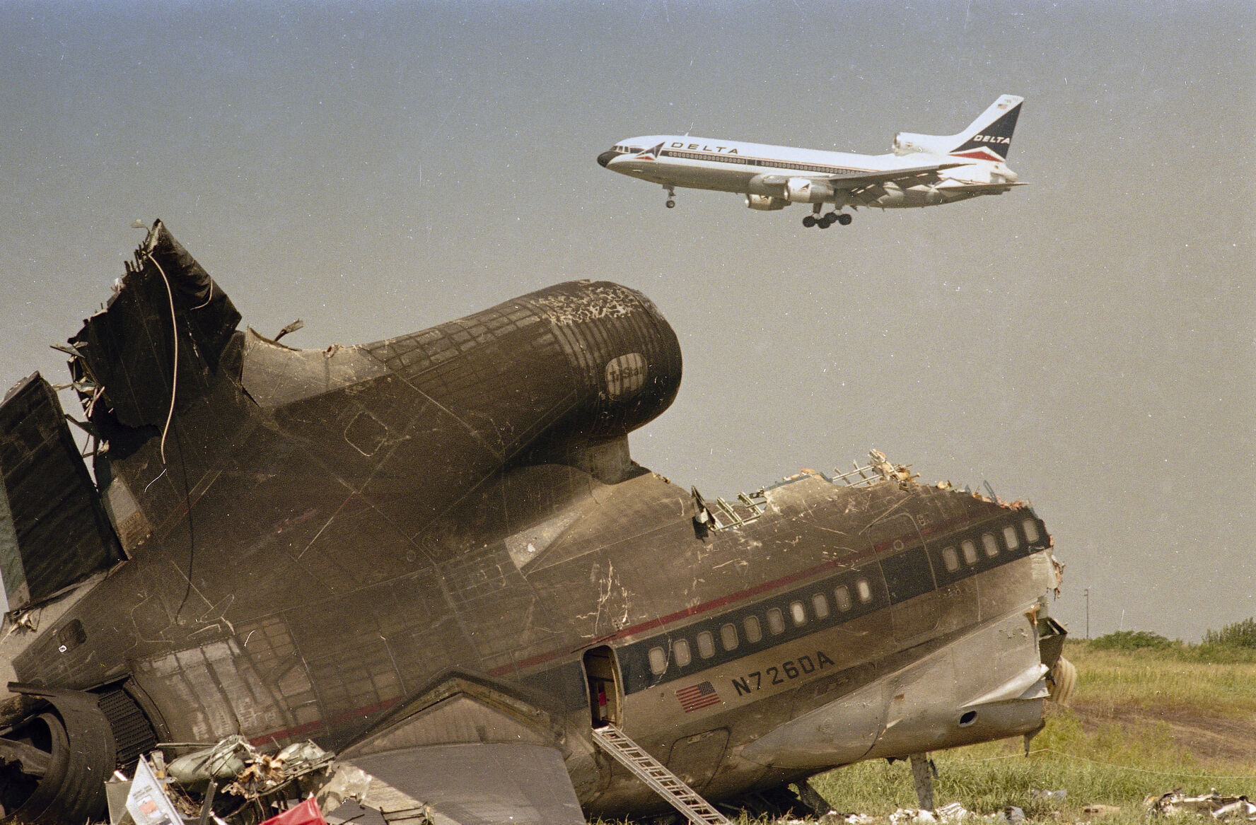 1985: Delta Air Line Flight 191